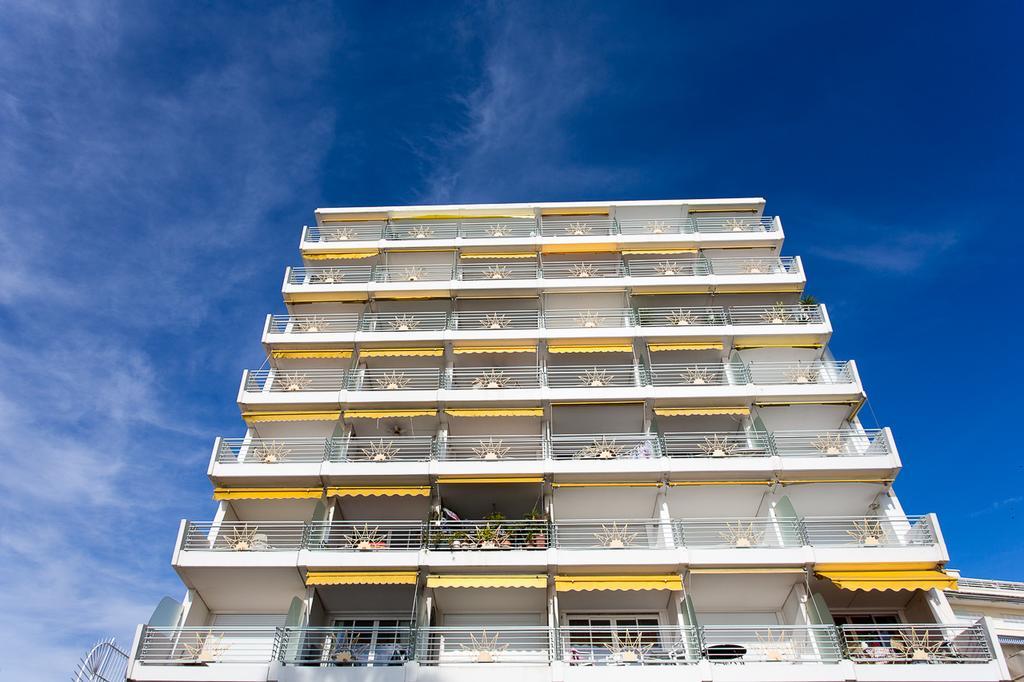 Residence Le Soleil 胡安莱潘 外观 照片